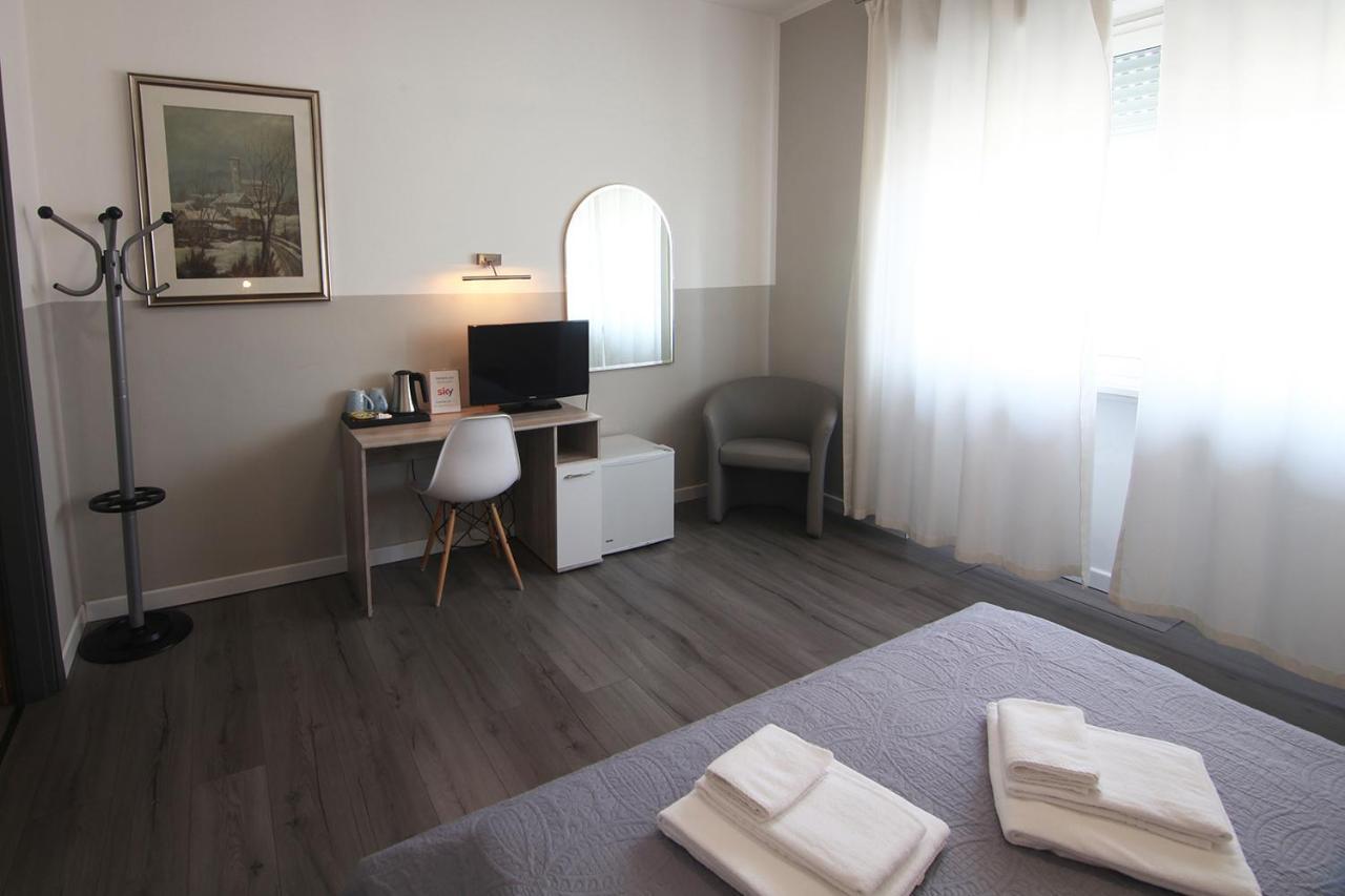 Santin Hotel 3*
